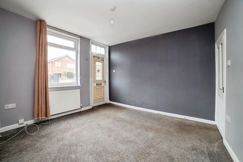 Property photo 3 of 18 Pbox-Img.Jpg
