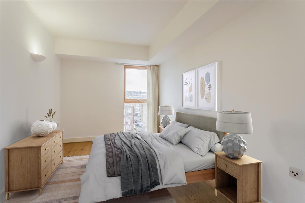 Property photo 2 of 9 Brighton_Belle-10.Jpg