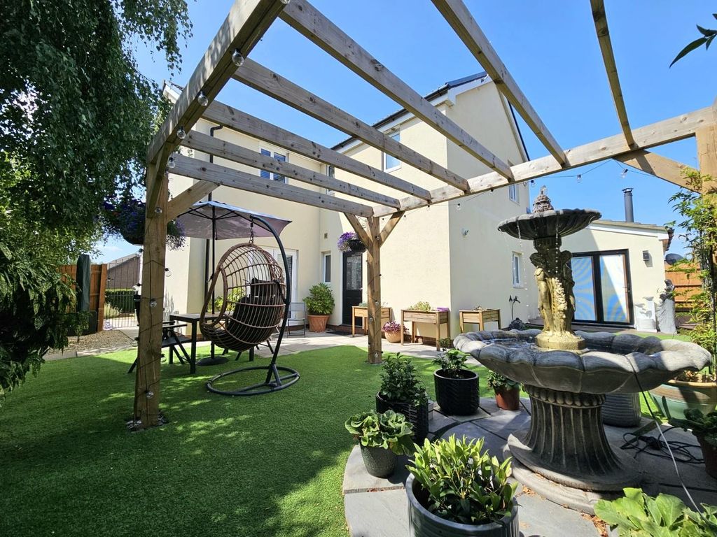 Property photo 2 of 38 Jnup8970.Jpg