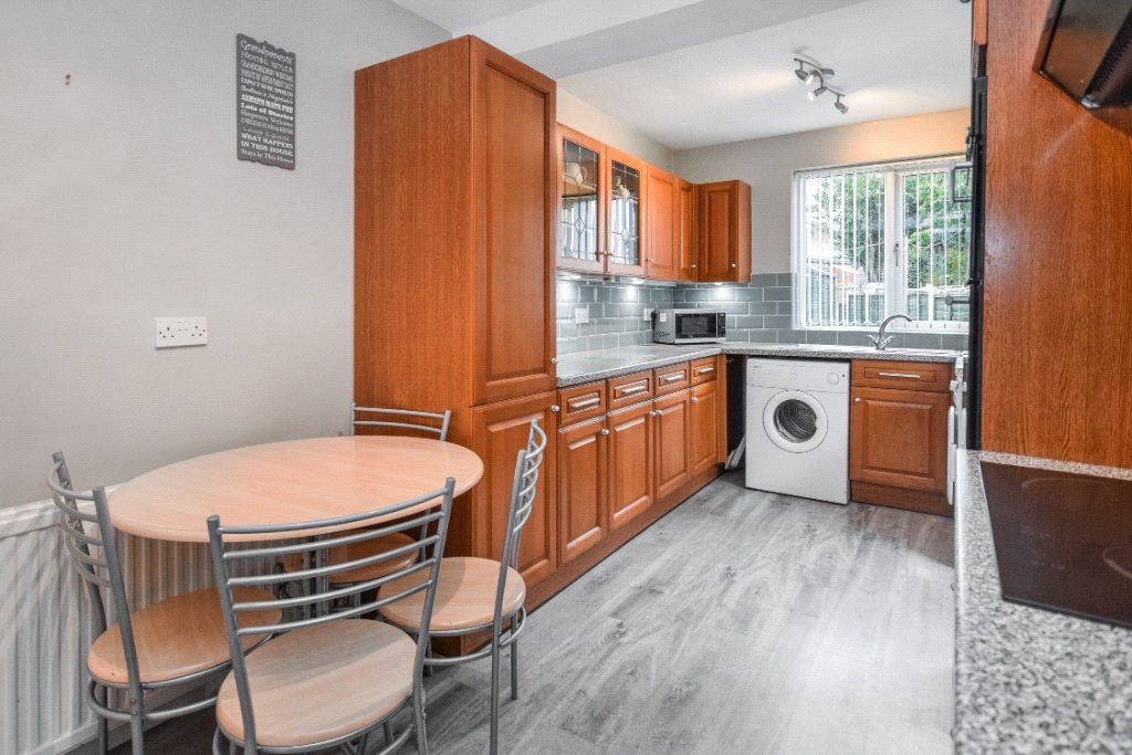 Property photo 3 of 15 Picture No. 18