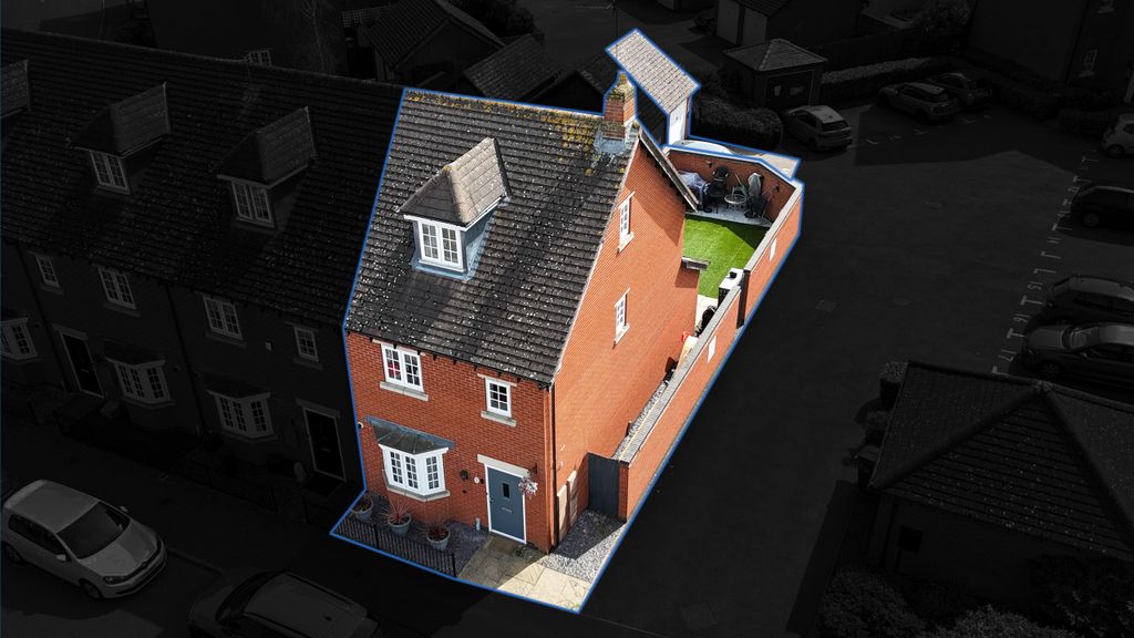 Property photo 2 of 21 Dji_20260410124215_0038_D