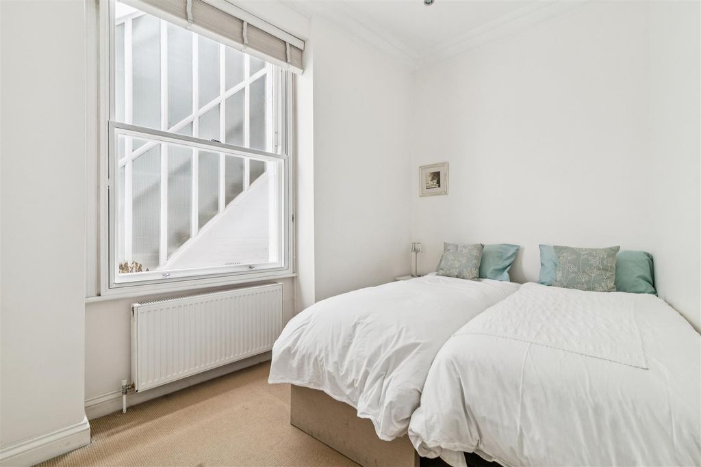 Property photo 3 of 16 13.Jpg