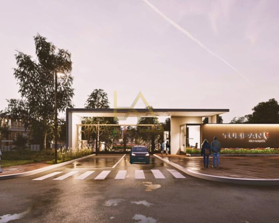 Property photo 2 of 8