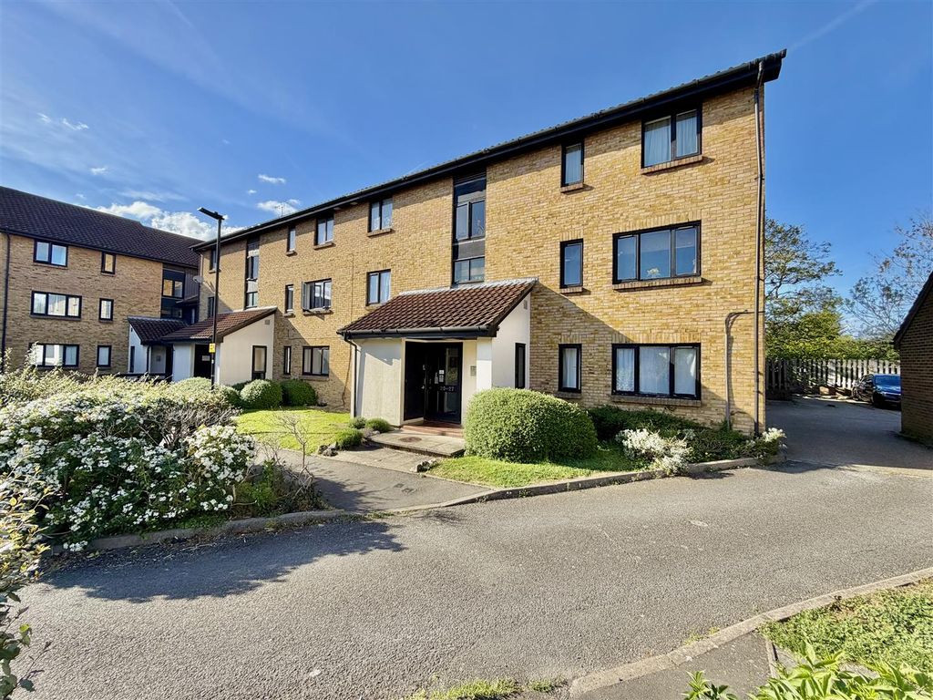 Property photo 1 of 6 View Of Front