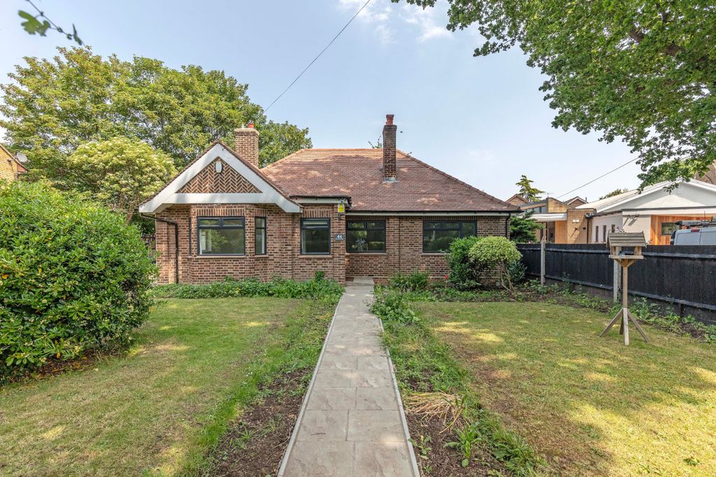 Property photo 1 of 10 Exterior