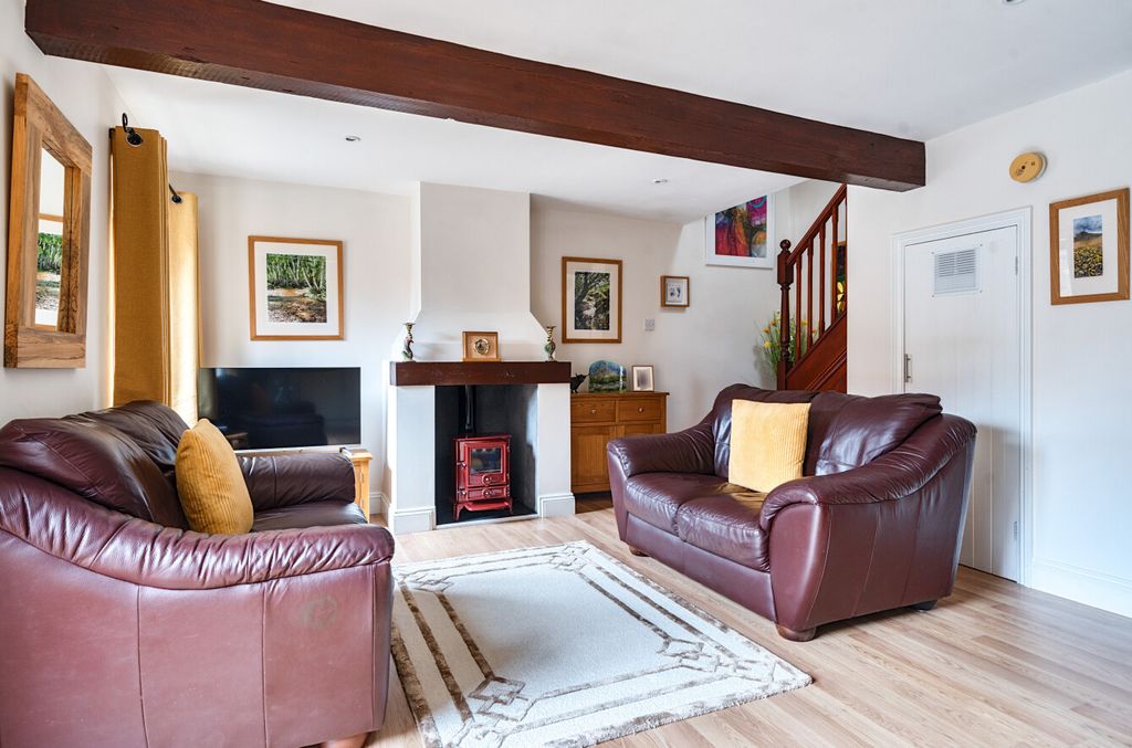 Property photo 2 of 17 2 - 1272940 (2).Jpg