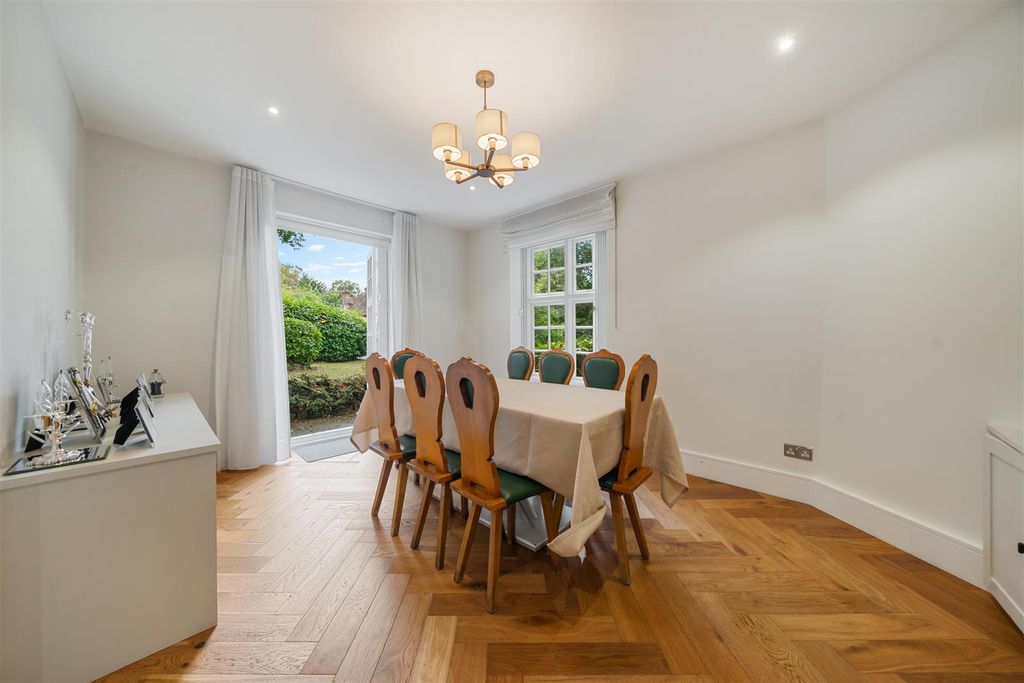 Property photo 3 of 11 3.Jpg