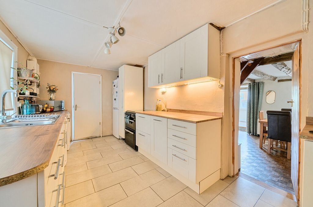 Property photo 3 of 19 3 - Kitchen