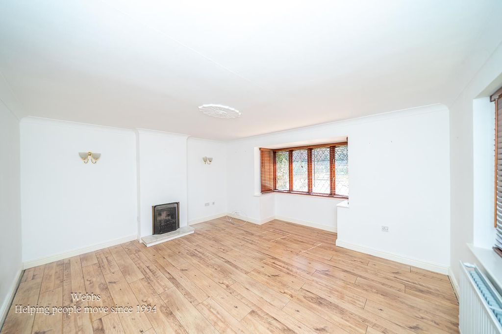 Property photo 3 of 30 Xbx7Etvfa0Ebabf6Gire6G.Jpg