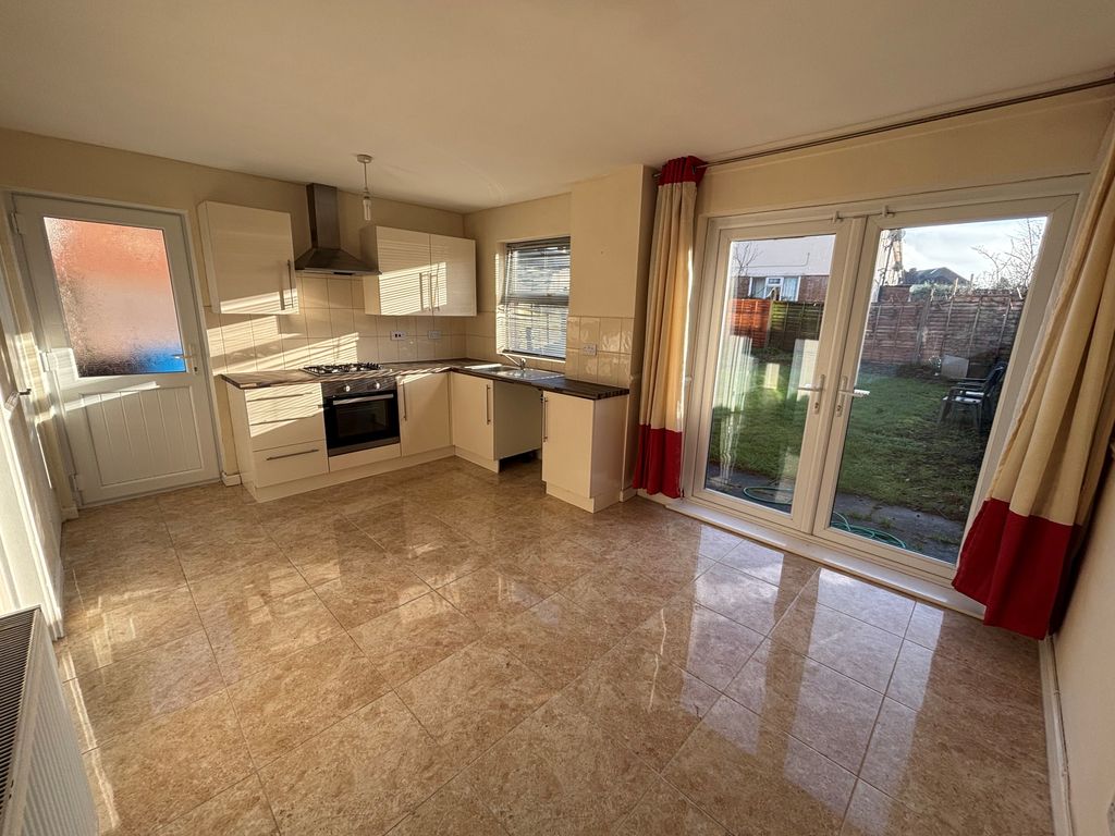 Property photo 2 of 13 Image