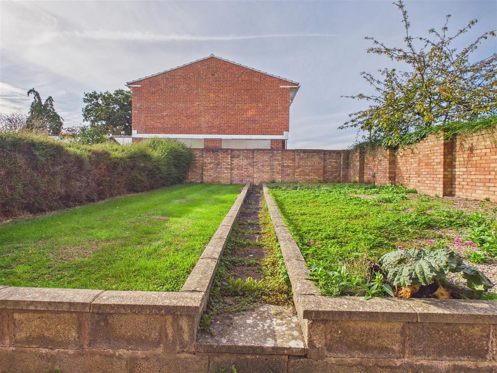 Property photo 3 of 29 Cam02935G0-Pr0130-Still027.Jpg