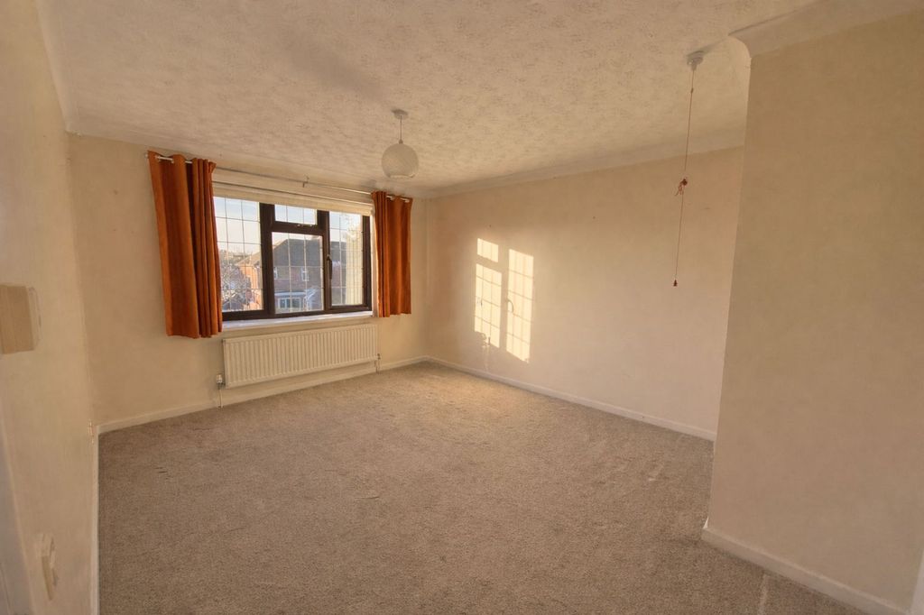 Property photo 2 of 16 Photo 6