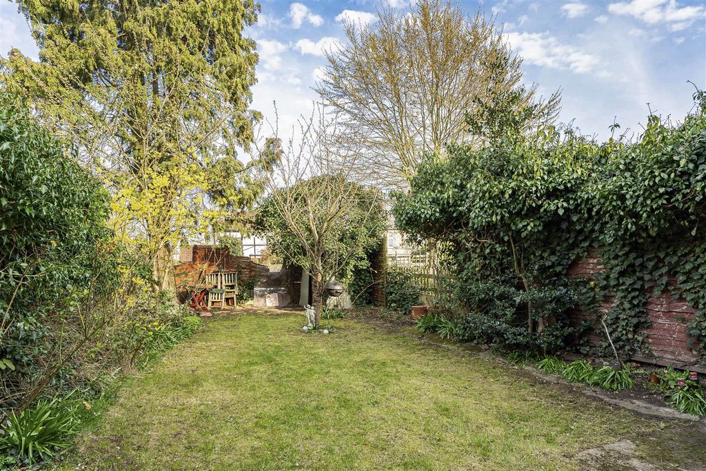 Property photo 2 of 20 8_76816.Jpg