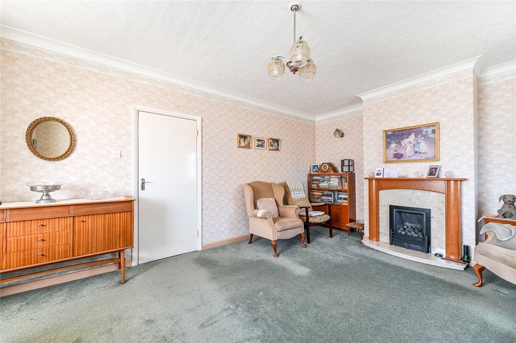 Property photo 3 of 17 Picture No. 10