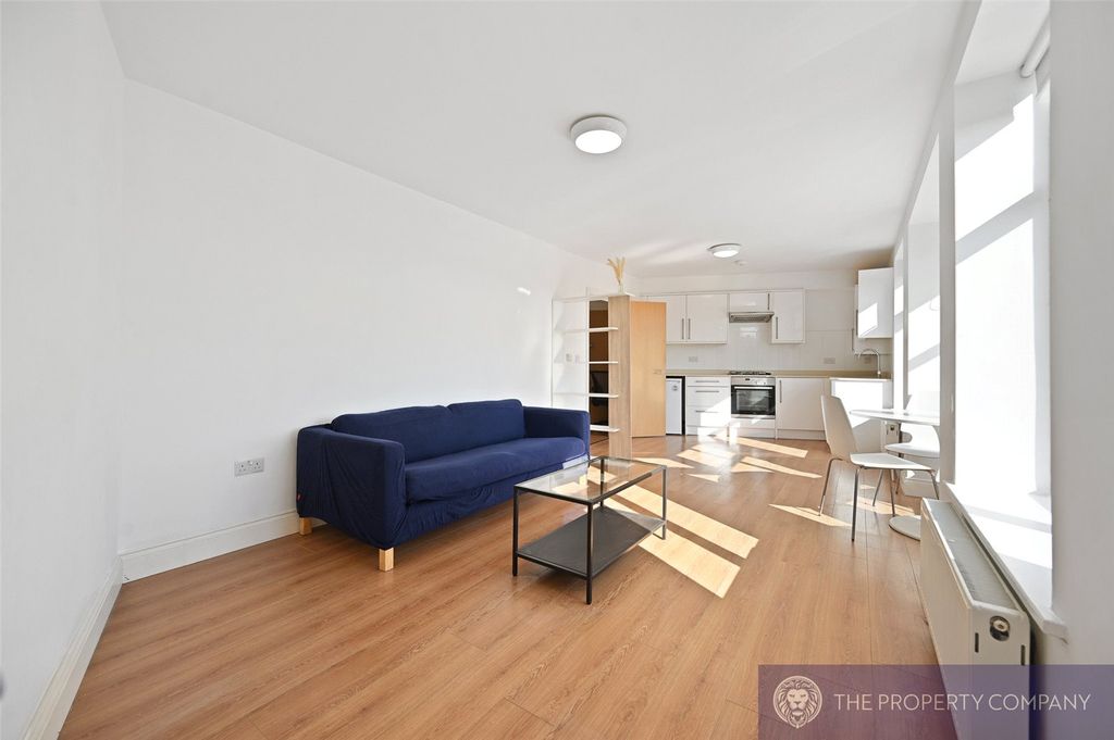 Property photo 3 of 7 Picture No. 04