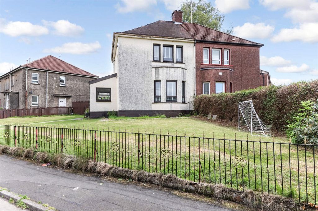 Property photo 1 of 17 1