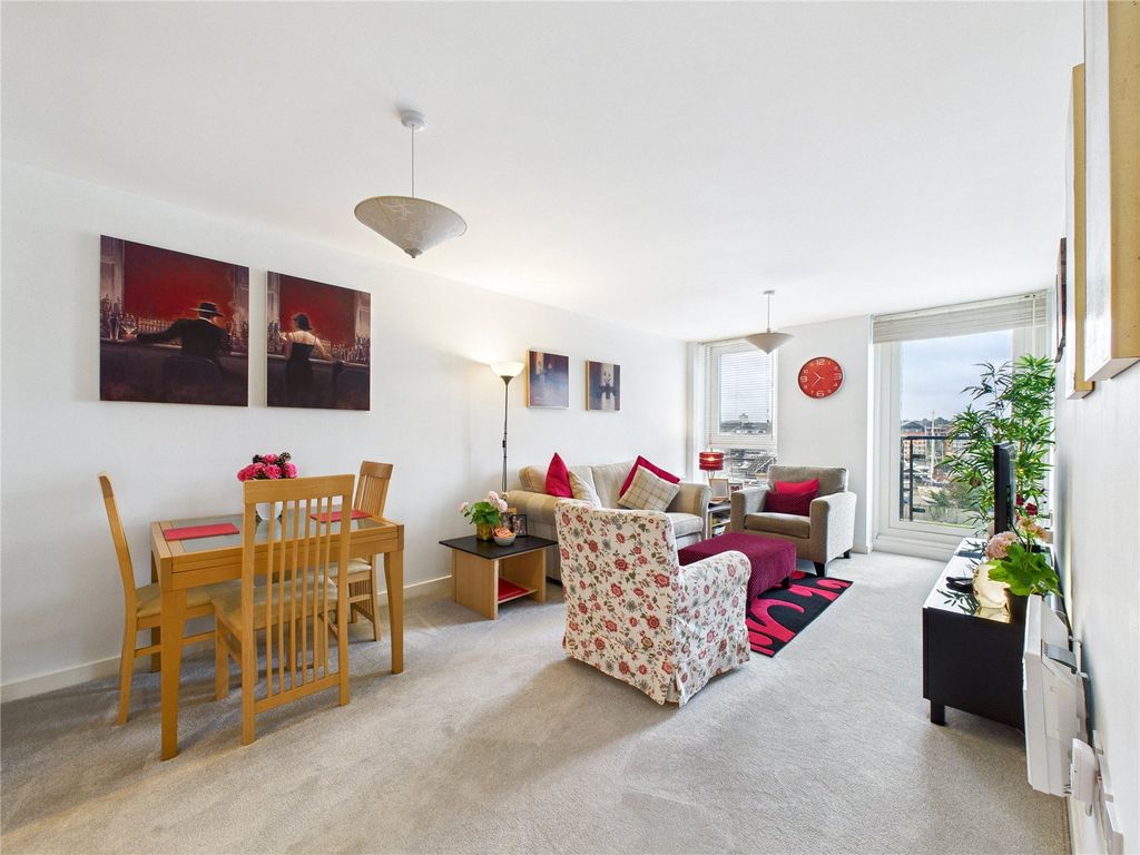 Property photo 3 of 8 Picture No. 03