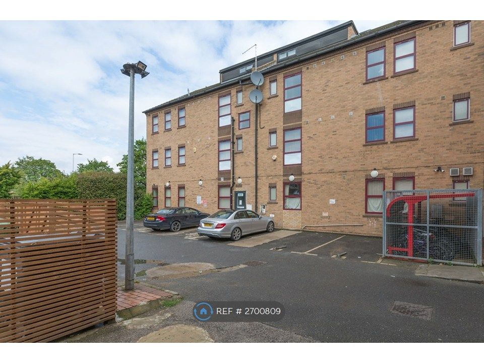 Property photo 2 of 11