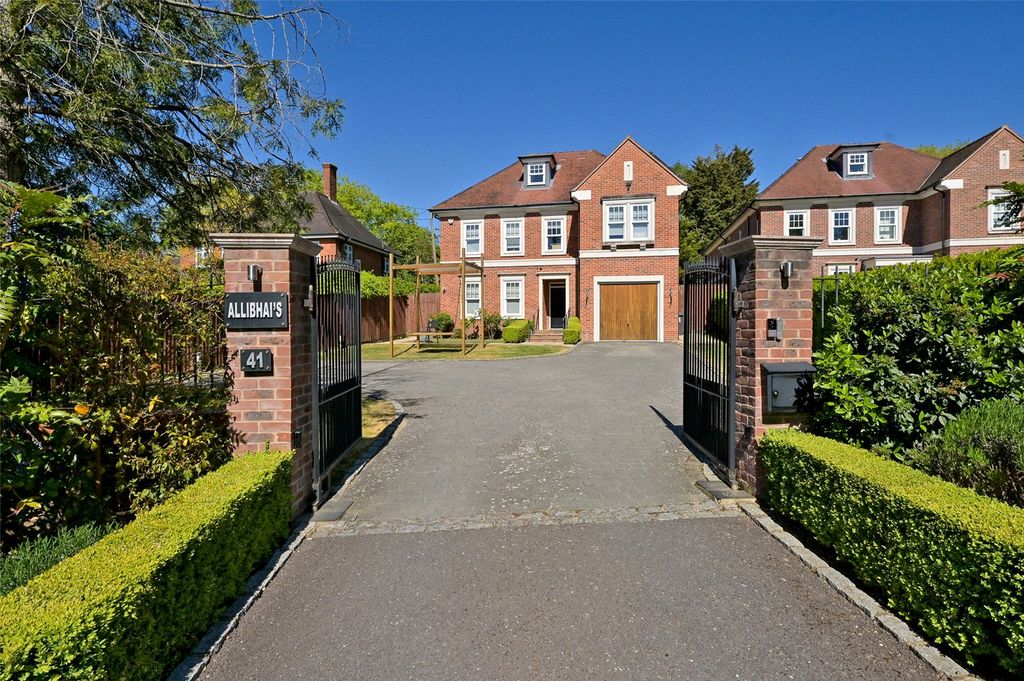 Property photo 1 of 16 Picture No. 02