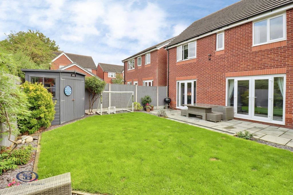 Property photo 2 of 28 Pbox-Img.Jpg