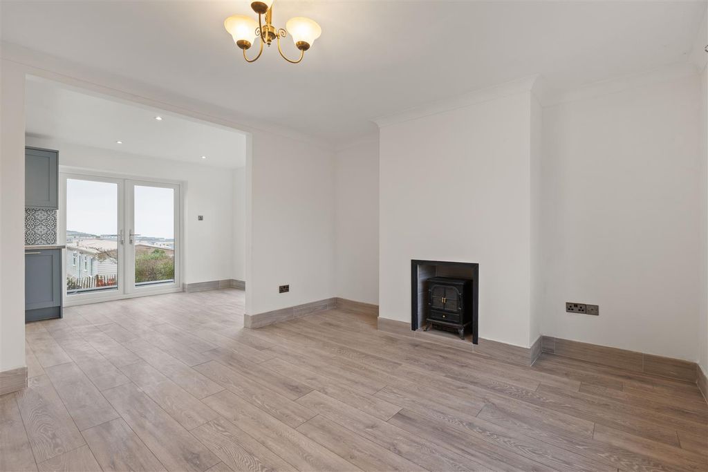 Property photo 3 of 16 _98A9852.Jpg