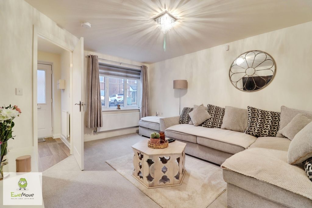 Property photo 3 of 15 Living Room - Ewemove Cannock