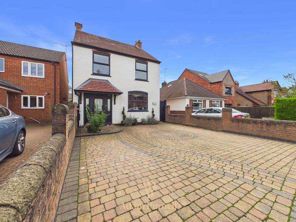 Property photo 1 of 46