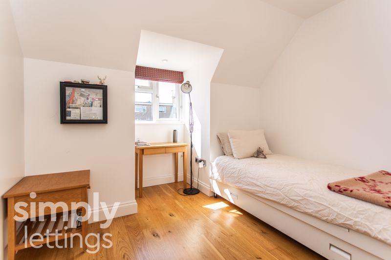 Additional image 43 of 8 bed property to rentPalmeira Avenue, Hove BN3