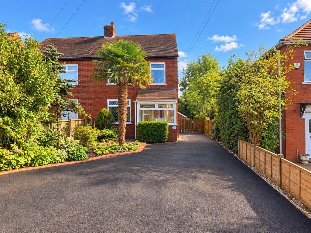 Property photo 1 of 15 14