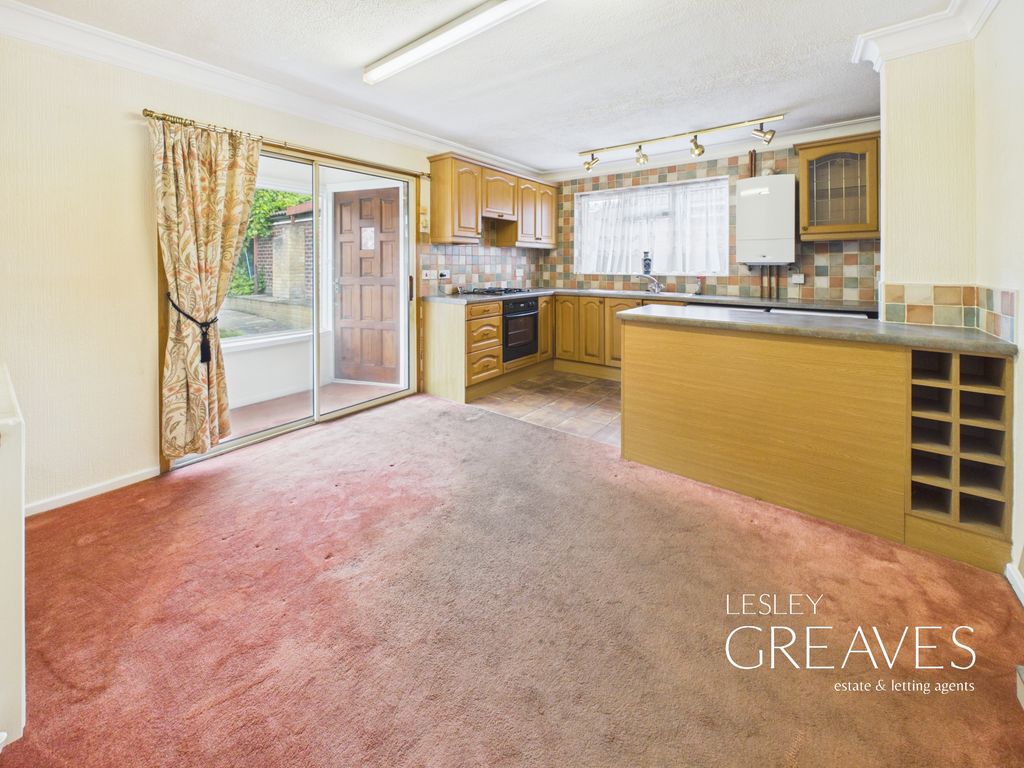 Property photo 3 of 20 Kitchen/Diner