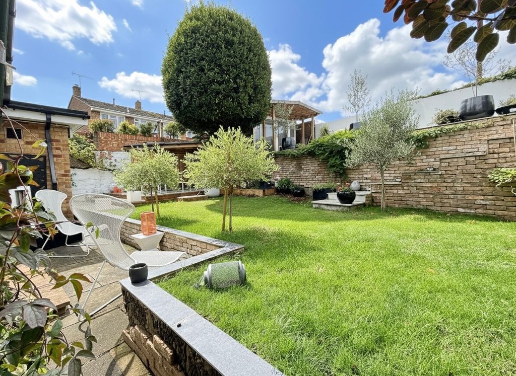 Property photo 3 of 29 Rear Garden