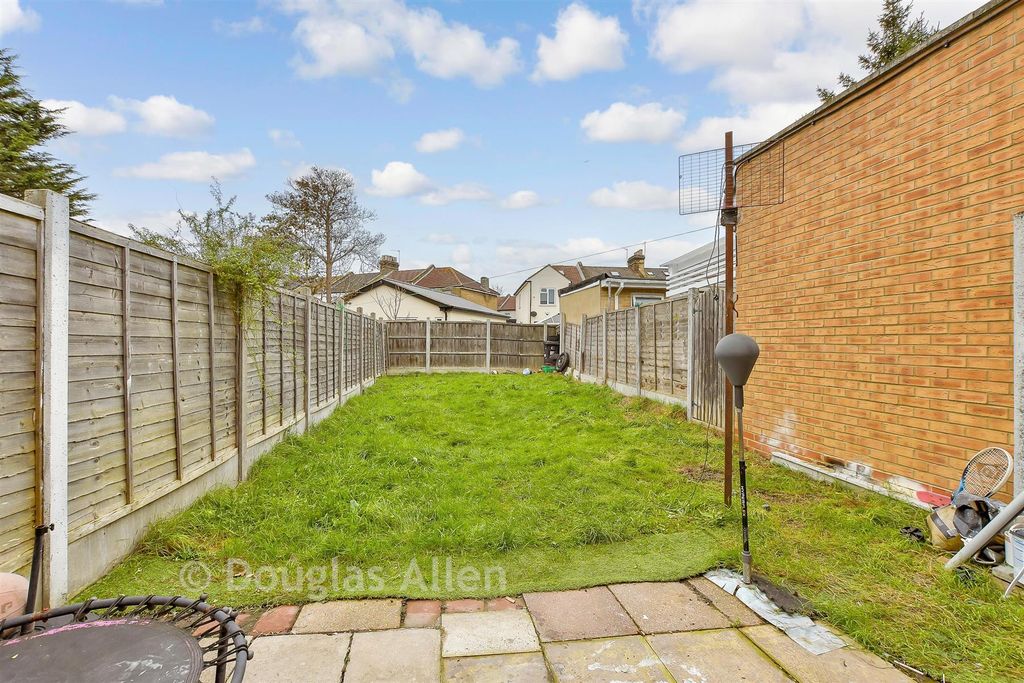 Property photo 1 of 10 Rear Garden