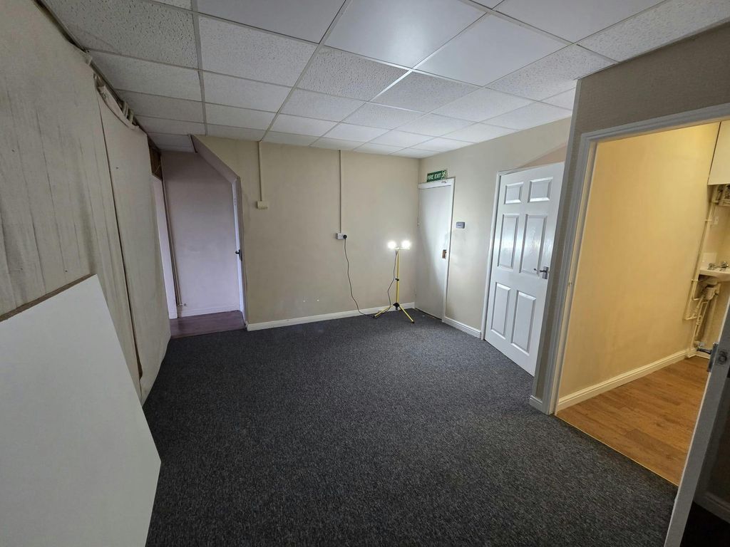 Property photo 2 of 8 Img20251209Wa0040.Jpg