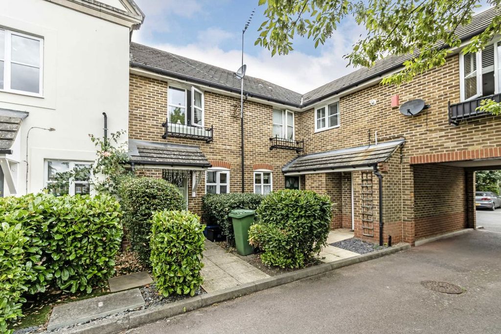 Property photo 1 of 7