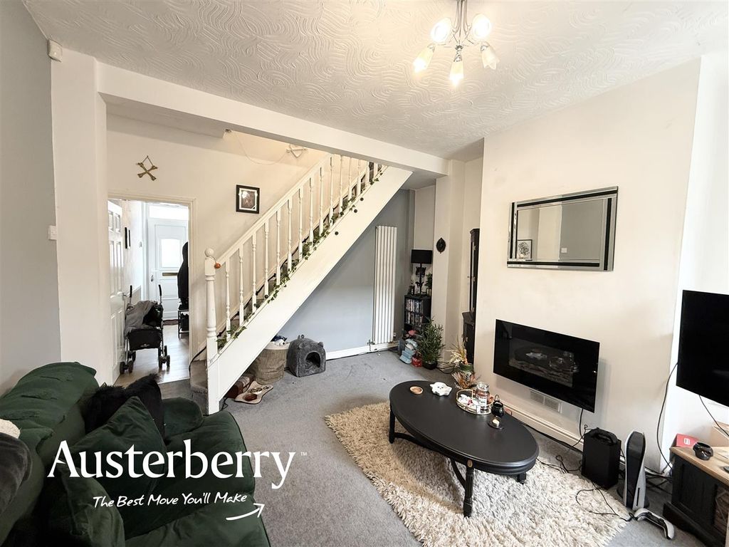 Property photo 3 of 13 Img_9355.Jpg