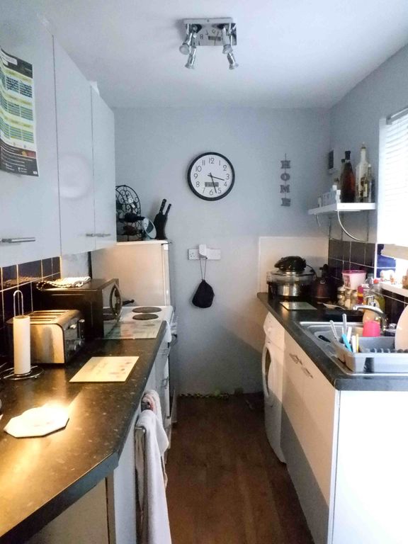 Property photo 3 of 5