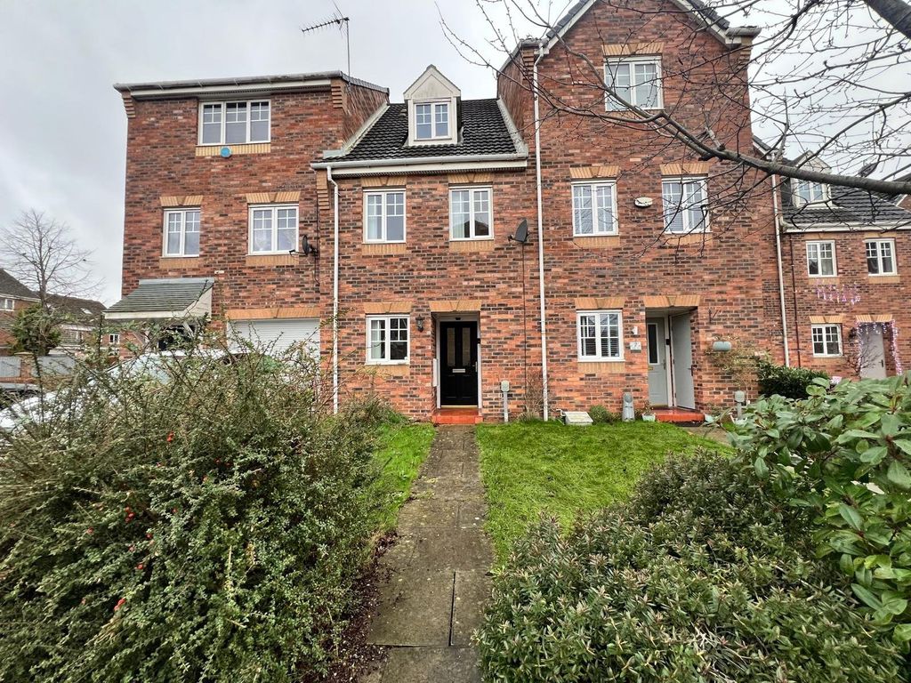 Property photo 1 of 8 External