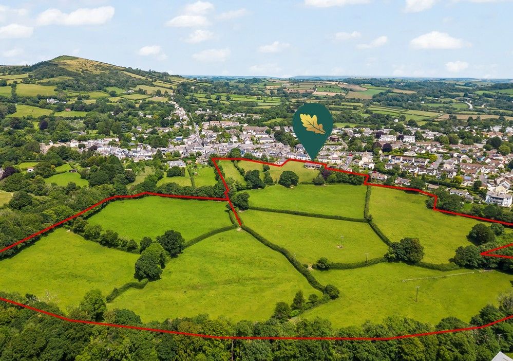 Property photo 2 of 27