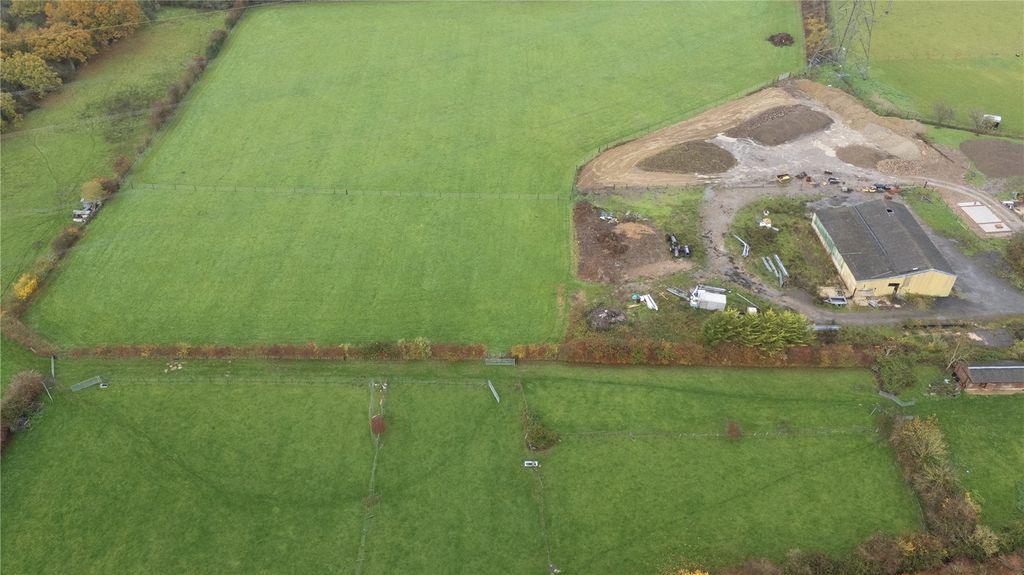 Property photo 2 of 8 Picture No. 05