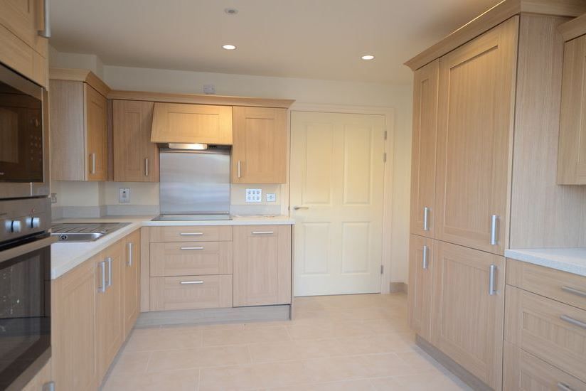Property photo 2 of 13 2