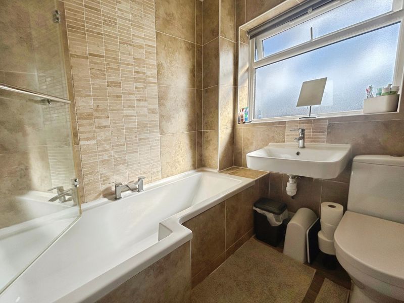 Property photo 3 of 12 Photo 1