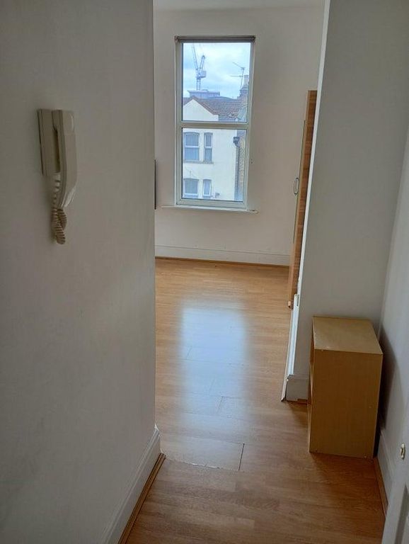 Property photo 3 of 5 91378349.Jpg