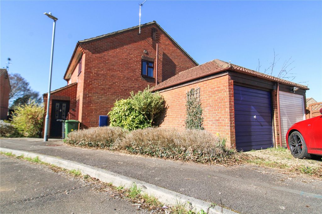 Property photo 2 of 7 Picture No. 001