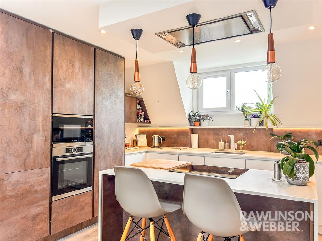 Property photo 3 of 16 Img_0426.Jpg