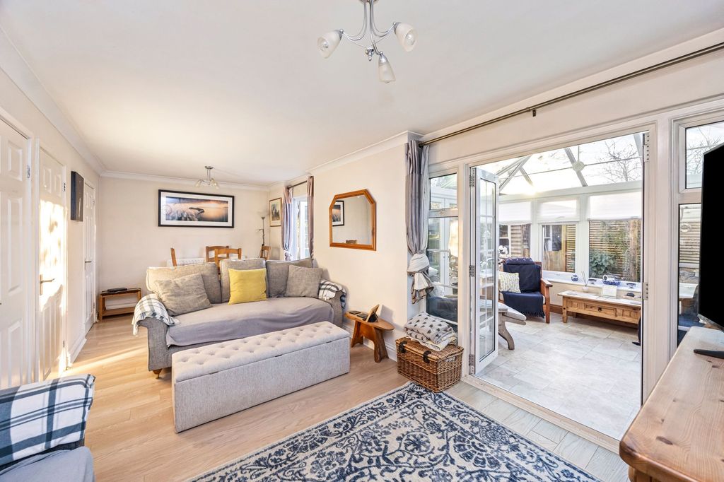 Property photo 2 of 17 Living Room