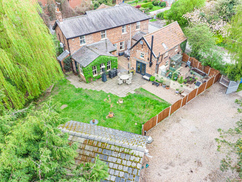 Property photo 1 of 41 Outside5