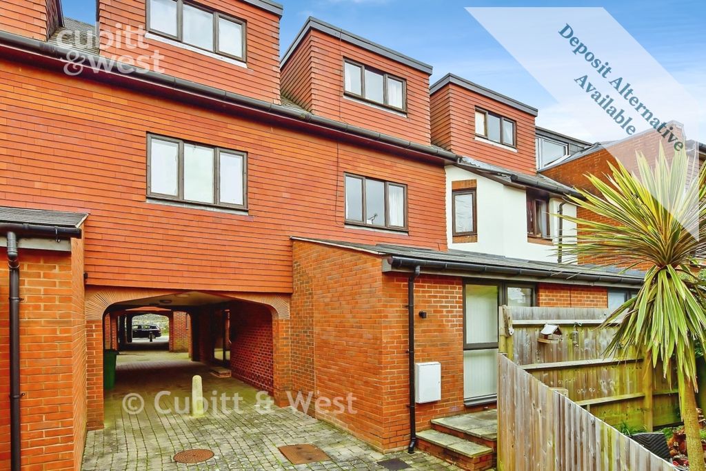 Property photo 2 of 11 4Af98201-901Gcruw...