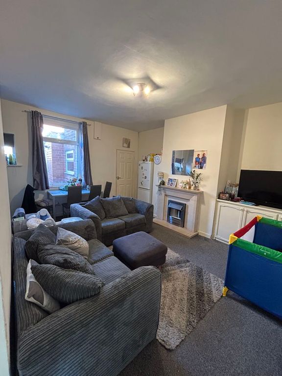 Property photo 3 of 13 Photo 5