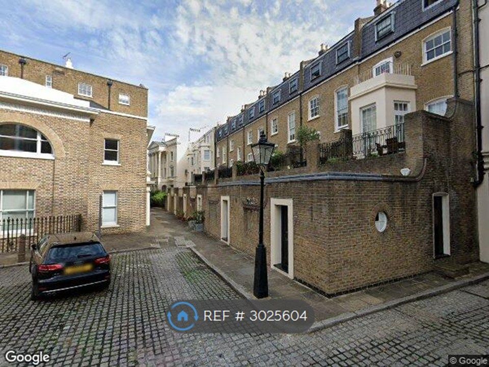 Property photo 1 of 11 Streetview