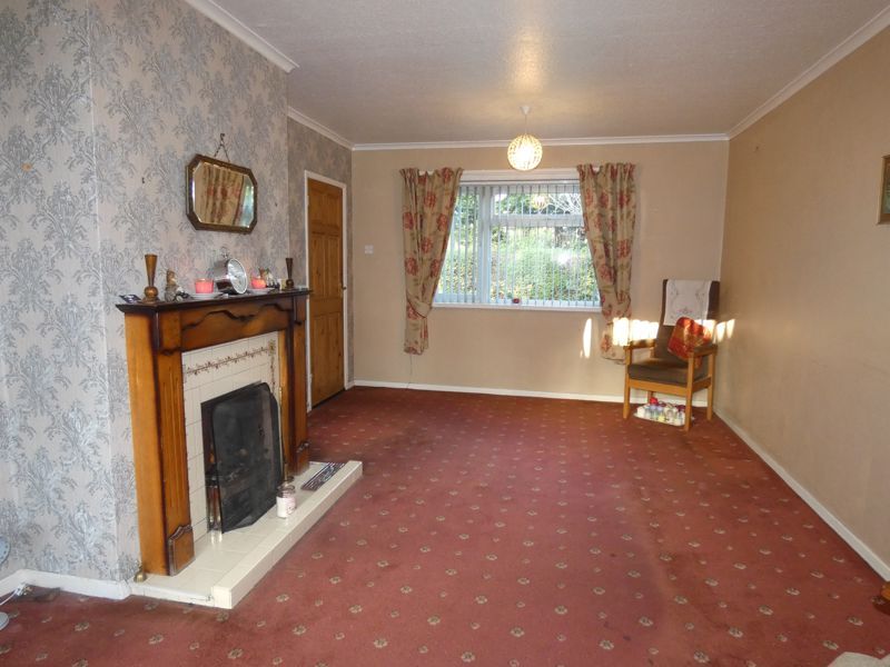 Property photo 2 of 20 Lounge